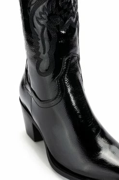 AZALEA WANG ANDREA CHUNKY WESTERN BOOT IN BLACK -AZALEA WANG SHOP azalea wang andrea chunky western boot in black black 5 5 c1