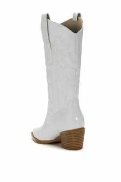 AZALEA WANG ANDREA CHUNKY WESTERN BOOT IN WHITE -AZALEA WANG SHOP azalea wang andrea chunky western boot in white white 4 4 c1