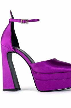 AZALEA WANG BADDEST OF THEM ALL CHUNKY PUMP IN PURPLE -AZALEA WANG SHOP azalea wang baddest of them all chunky pump in purple purple 5 5
