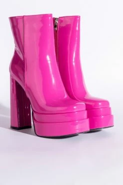 AZALEA WANG CANDY PAINT CHUNKY PLATFORM BOOTIE IN FUCHSIA -AZALEA WANG SHOP azalea wang candy paint chunky platform bootie in fuchsia fuchsia 4 4