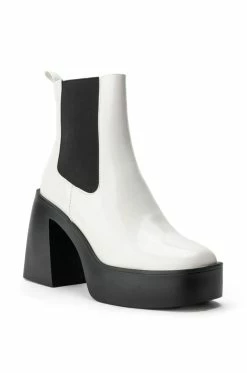 AZALEA WANG CHERRY CHUNKY BOOTIE IN BLACK WHITE -AZALEA WANG SHOP azalea wang cherry chunky bootie in black white black white 3 3