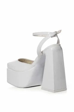 AZALEA WANG CLEMENTINE CHUNKY PUMP IN WHITE PATENT -AZALEA WANG SHOP azalea wang clementine chunky pump in white patent white 4 4