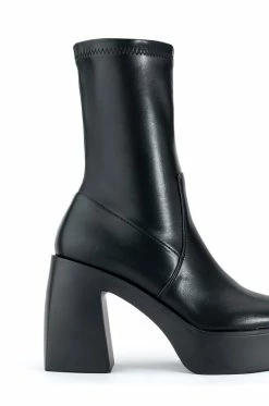 AZALEA WANG DANIELLE CHUNKY BOOTIE WITH 4 WAY STRETCH IN BLACK STRETCH -AZALEA WANG SHOP azalea wang danielle chunky bootie in black stretch black 5 5