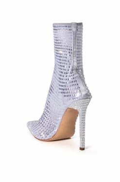 AZALEA WANG GLORIANNA STILETTO MULE PUMP IN WHITE -AZALEA WANG SHOP azalea wang glorianna stiletto mule pump in white white 4 4