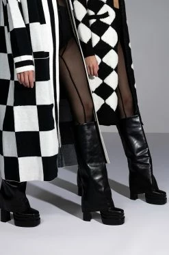 AZALEA WANG INVISIBLE KNEE HIGH FOLD OVER CHUNKY BOOT IN BLACK -AZALEA WANG SHOP azalea wang invisible knee high fold over chunky boot in black black 3 3 c1 c1