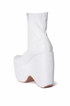 AZALEA WANG LOXLEY WEDGE BOOTIE IN WHITE -AZALEA WANG SHOP azalea wang loxley wedge bootie in white white 4 4