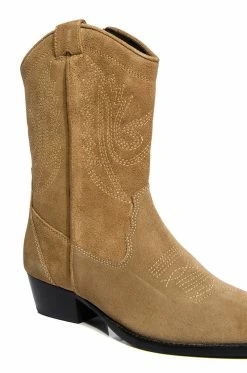 AZALEA WANG GENUINE LEATHER MOCO TAN WESTERN BOOT -AZALEA WANG SHOP azalea wang moco tan western boot brown 5 5