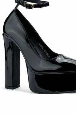 AZALEA WANG NIGHT MOVES PLATFORM PUMP IN BLACK -AZALEA WANG SHOP azalea wang night moves platform pump in black black 5 5