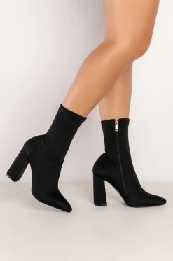 AZALEA WANG NOTHING LASTS FOREVER CHUNKY BOOTIE IN BLACK -AZALEA WANG SHOP azalea wang nothing lasts forever chunky bootie in black black 2 2 c1