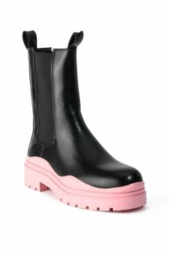 AZALEA WANG ONLY IN MY DREAMS FLATFORM BOOTIE IN PINK 8 AZALEA WANG ONLY IN MY DREAMS FLATFORM BOOTIE IN PINK -AZALEA WANG SHOP azalea wang only in my dreams flatform bootie in pink pink 3 3 c1