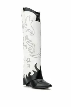AZALEA WANG OUTLAND WESTERN WEDGE BOOT IN BLACK WHITE -AZALEA WANG SHOP azalea wang outland western wedge boot in black white black white 3 3 c1