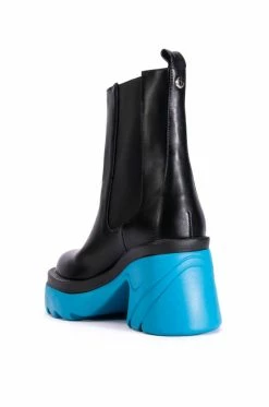 AZALEA WANG PRIMROSE BLUE SOLE CHUNKY BOOTS IN BLACK -AZALEA WANG SHOP azalea wang primrose blue sole chunky boots in black blue 4 4
