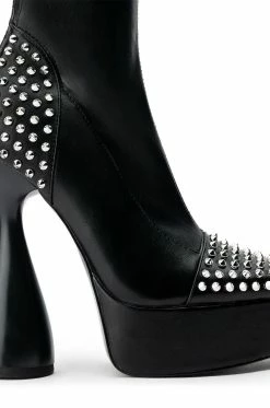 AZALEA WANG RIGHT ON BEAT CHUNKY BOOT WITH 4 WAY STRETCH IN BLACK -AZALEA WANG SHOP azalea wang right on beat chunky boot in black black 5 5 c1