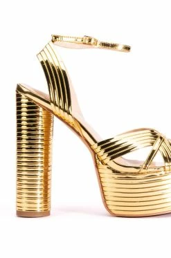 AZALEA WANG STACK IT UP STRAPPY SEXY CHUNKY SANDAL IN GOLD -AZALEA WANG SHOP azalea wang stack it up strappy sexy chunky sandal in gold gold 5 5