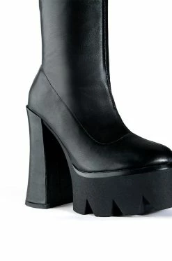 AZALEA WANG TATI CHUNKY BOOT IN BLACK 11 AZALEA WANG TATI CHUNKY BOOT IN BLACK -AZALEA WANG SHOP azalea wang tati chunky boot in black black 5 5