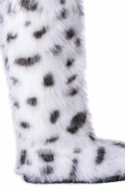 AZALEA WANG TUNDRA FURRY OVER THE KNEE BOOTS IN MULTI -AZALEA WANG SHOP azalea wang tundra furry over the knee boots in multi multi 5 5