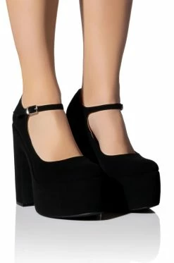 BERLIN CHUNKY PLATFORM MARY JANE PUMP