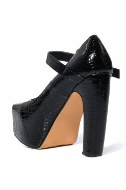 ROUNDABOUT CHUNKY CROC MARY JANE PUMP IN BLACK -AZALEA WANG SHOP roundabout chunky croc mary jane pump in black black 4 4