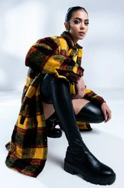 **SLIM FIT** AZALEA WANG LATE NIGHTS FITTED OVER THE KNEE FLATFORM BOOT WITH 4 WAY STRETCH 15 **SLIM FIT** AZALEA WANG LATE NIGHTS FITTED OVER THE KNEE FLATFORM BOOT WITH 4 WAY STRETCH -AZALEA WANG SHOP slim fit azalea wang late nights fitted over the knee flatform boot black 6 6