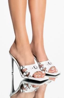 BUCKLE UP STILETTO MULE SANDAL IN WHITE