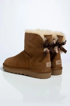 UGG MINI BAILEY BOW II 23 UGG MINI BAILEY BOW II -AZALEA WANG SHOP ugg mini bailey bow ii chestnut 5