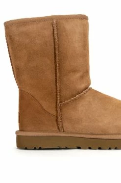 UGG WOMENS CLASSIC SHORT HERITAGE BOOTS 11 UGG WOMENS CLASSIC SHORT HERITAGE BOOTS -AZALEA WANG SHOP ugg womens classic short heritage boots chestnut 5 5